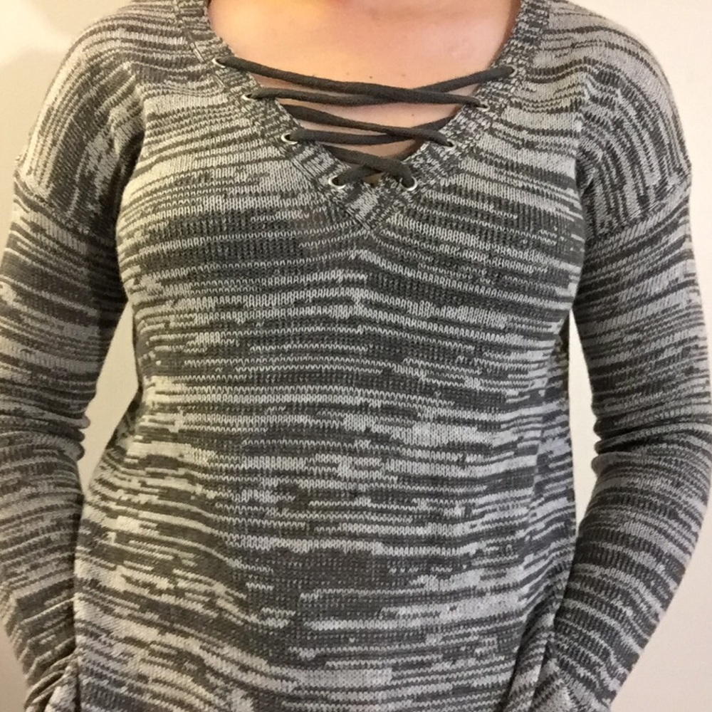 Gray fashionable sweater🎉🎉🎉